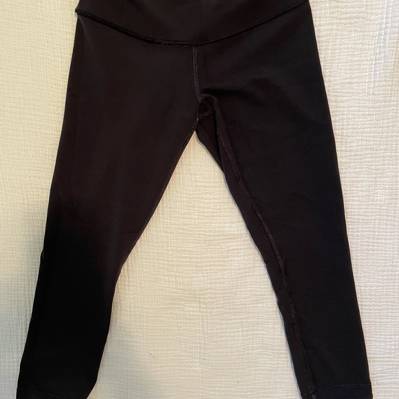 Lululemon reversible leggings - Picture 2 of 3